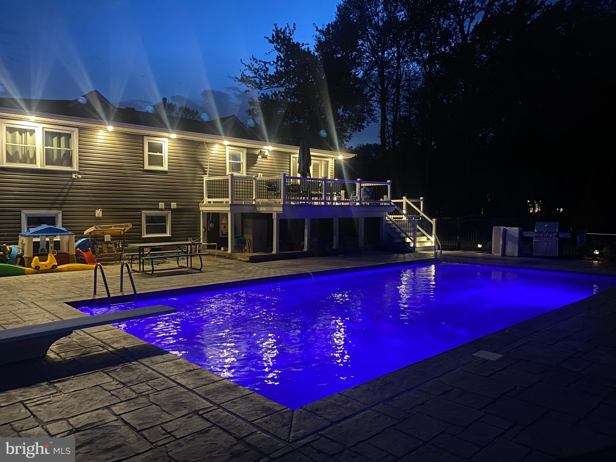 21 Highbridge Road Trenton, NJ 08620 - Photo 3 of 60 Gallery Image 3