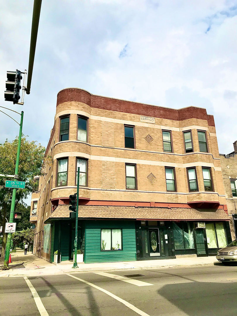 1756 West 35th St Unit 3F  