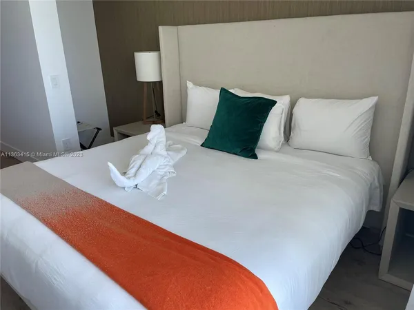 $8,000 | 4111 South Ocean Drive, Unit 1606, Hollywood, FL 33019