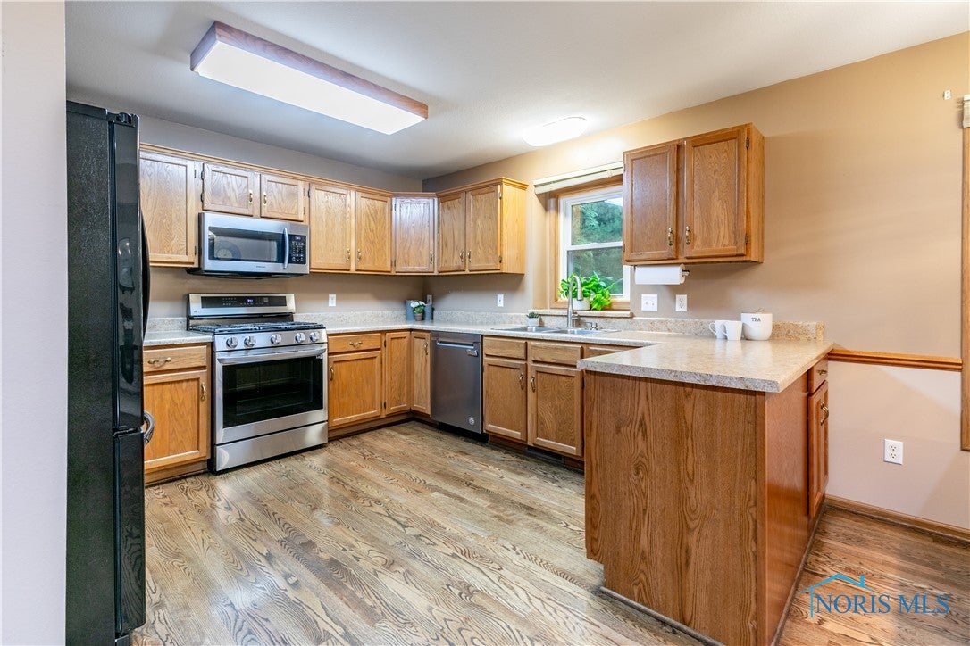 962 Kinder Road Toledo, OH 43615 - Photo 16 of 50 Gallery Image 16