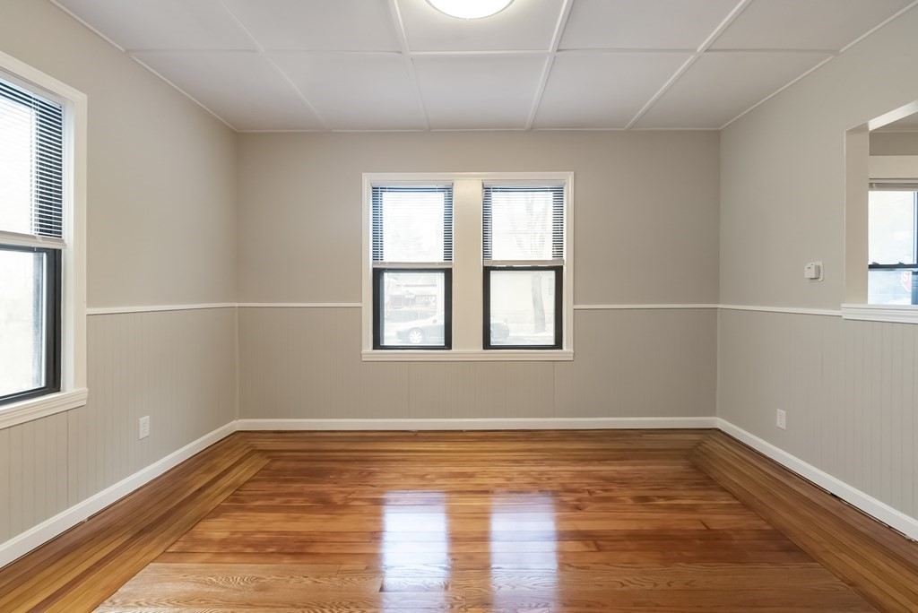 705 Bay Street Springfield, MA 01109 - Photo 18 of 30 Gallery Image 18