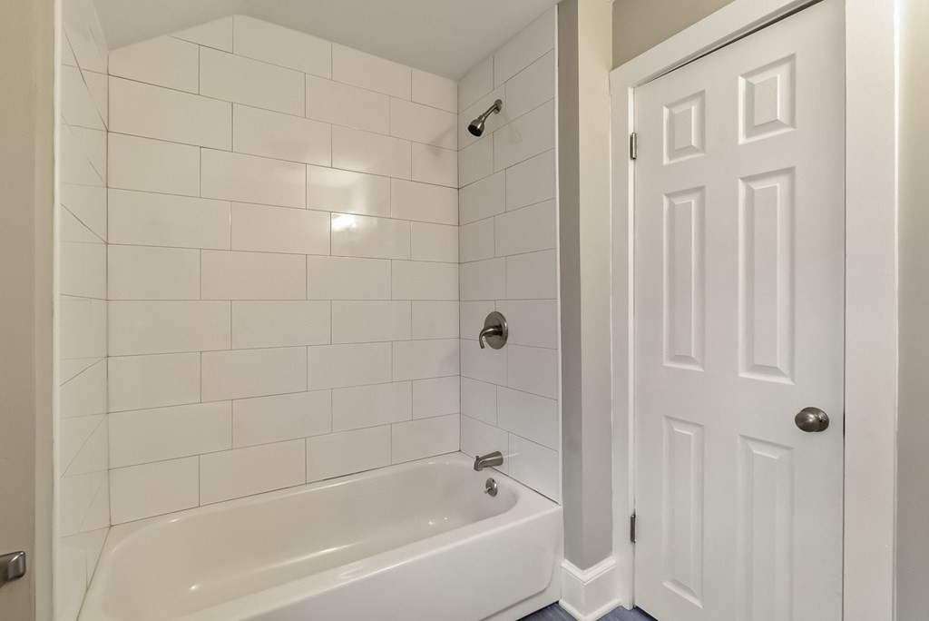 705 Bay Street Springfield, MA 01109 - Photo 26 of 30 Gallery Image 26