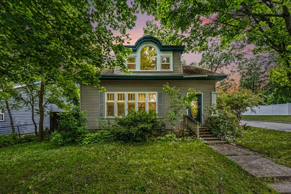 $290,000 | 419 West Cass Street, Greenville, MI 48838