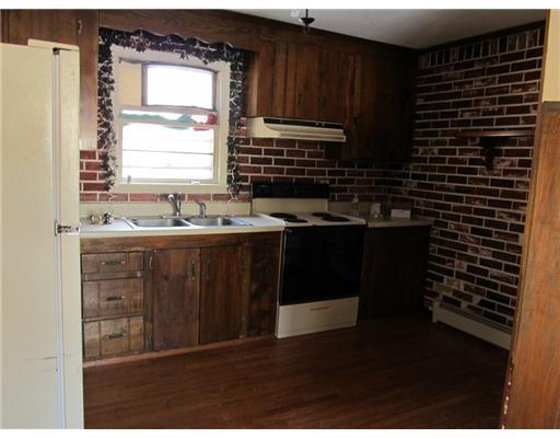 500 Falmouth Road Windham, ME 04062 - Photo 5 of 12 Kitchen.