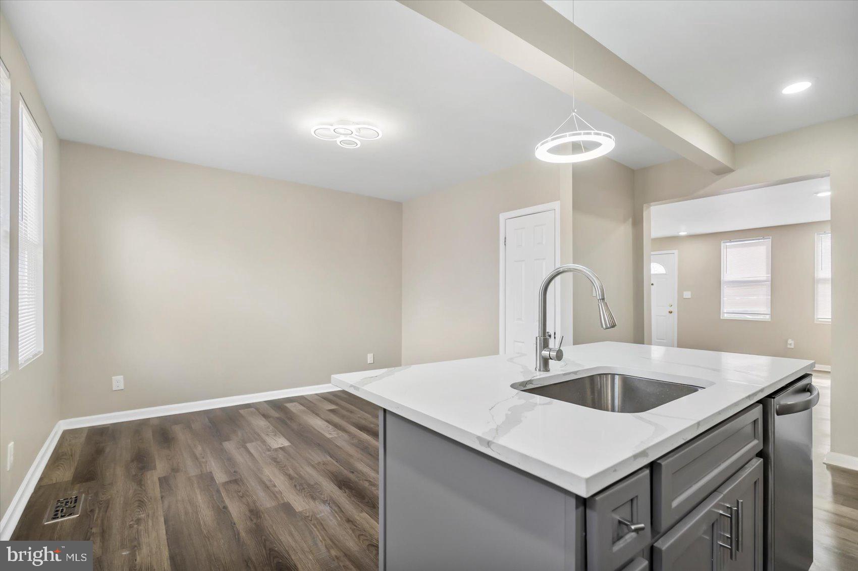 4024 Annellen Road Baltimore, MD 21215 - Photo 18 of 47