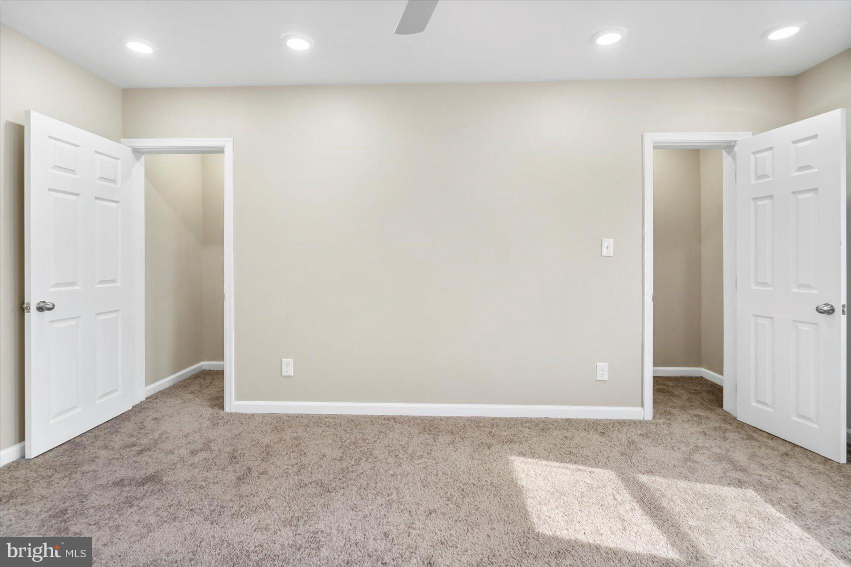 4024 Annellen Road Baltimore, MD 21215 - Photo 21 of 47 Double entry into Walk-in Closet