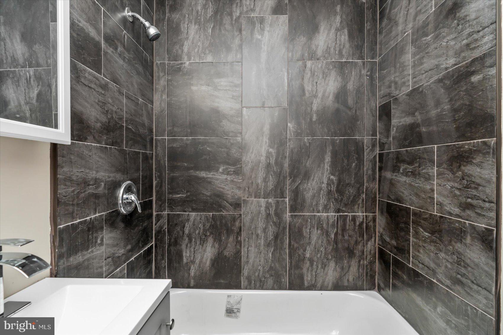 4024 Annellen Road Baltimore, MD 21215 - Photo 34 of 47 2nd floor Bathroom