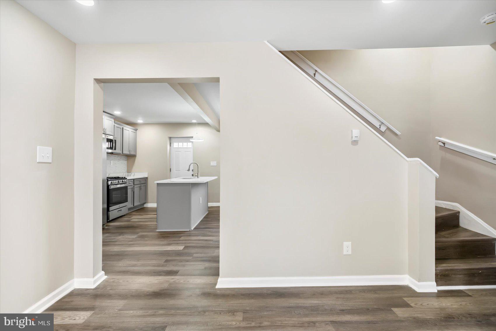 4024 Annellen Road Baltimore, MD 21215 - Photo 9 of 47