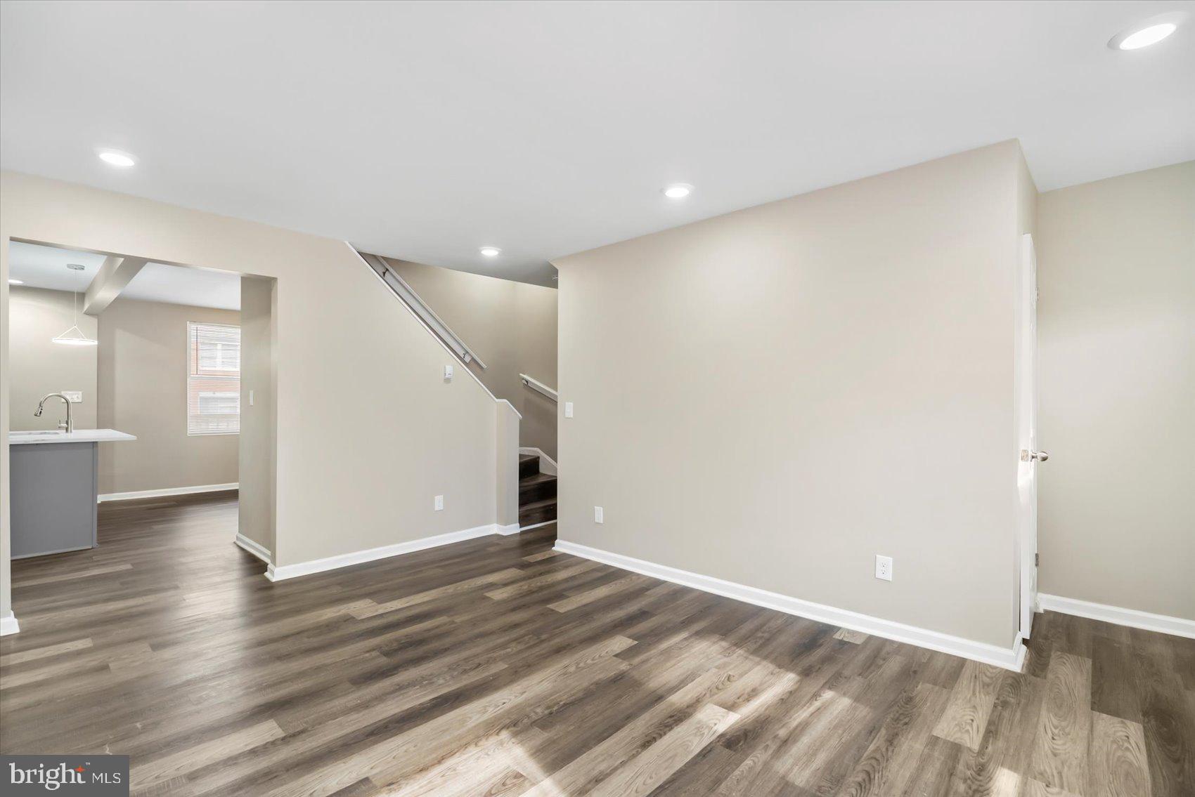 4024 Annellen Road Baltimore, MD 21215 - Photo 10 of 47