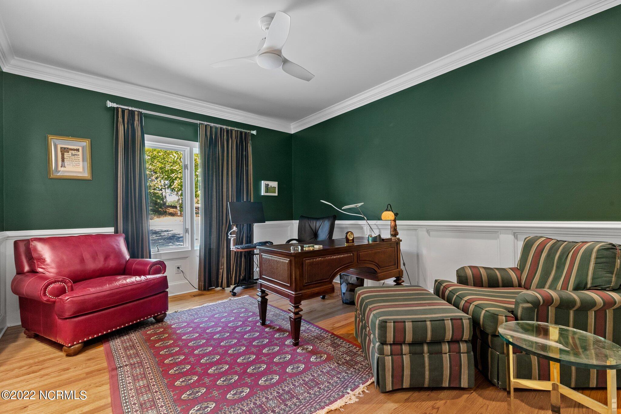 155 Inverrary Road Pinehurst, NC 28374 - Photo 11 of 18 OFFICE