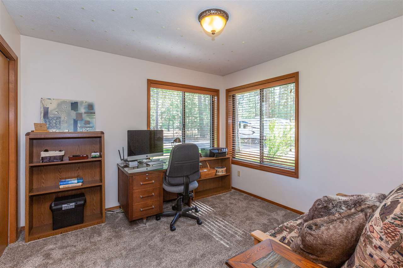 20315 North Market Road Colbert, WA 99005 - Photo 16 of 32
