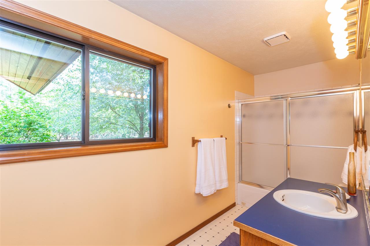20315 North Market Road Colbert, WA 99005 - Photo 17 of 32