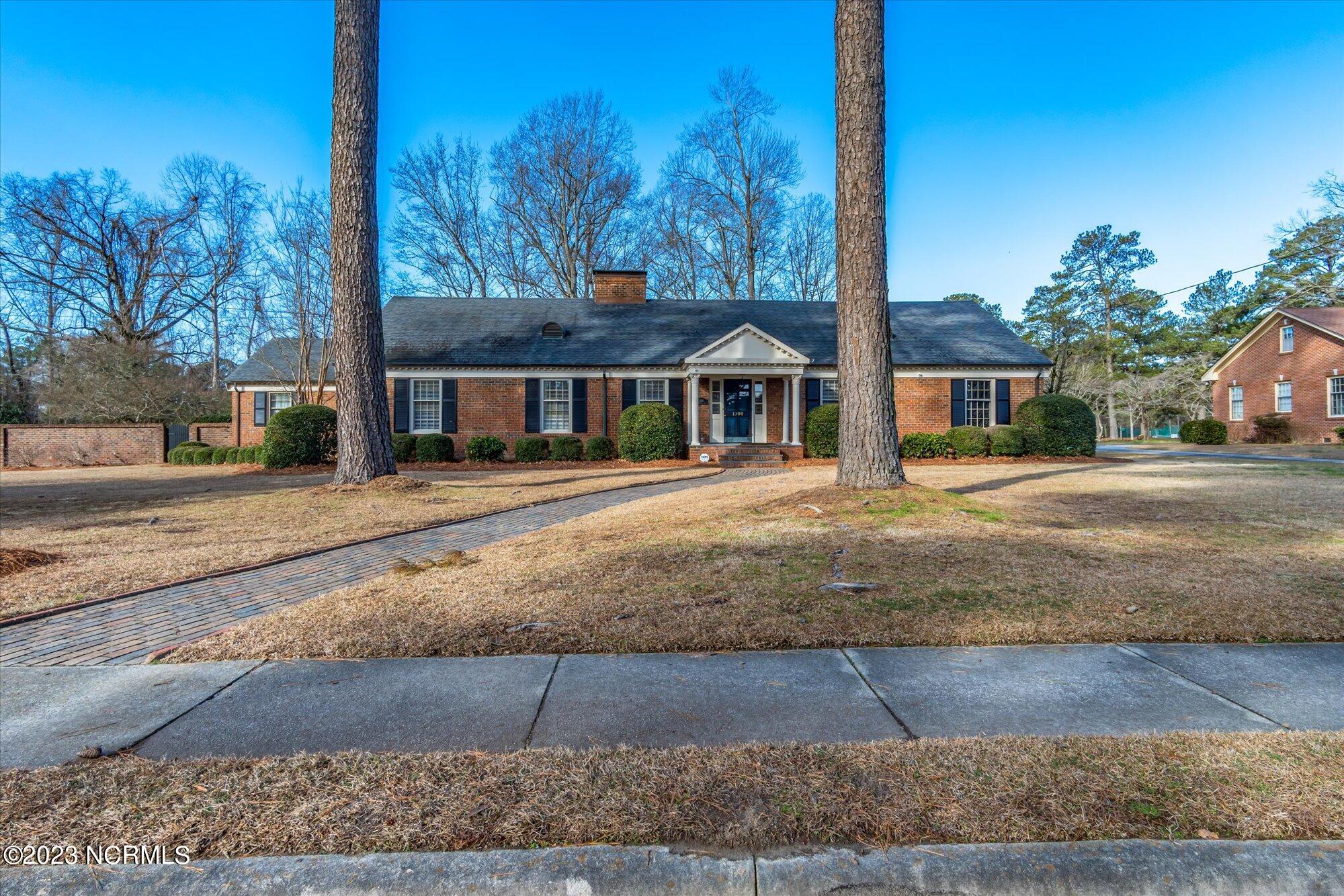 1300 Greenbriar Road Kinston, NC 28501 - Photo 2 of 68 02-1300 Greenbriar rd-2