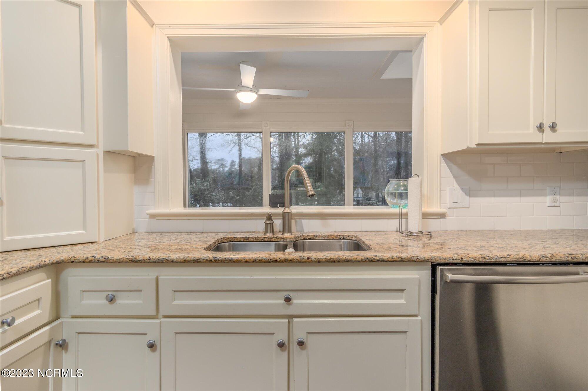 1300 Greenbriar Road Kinston, NC 28501 - Photo 23 of 68 23-1300 Greenbriar rd-23