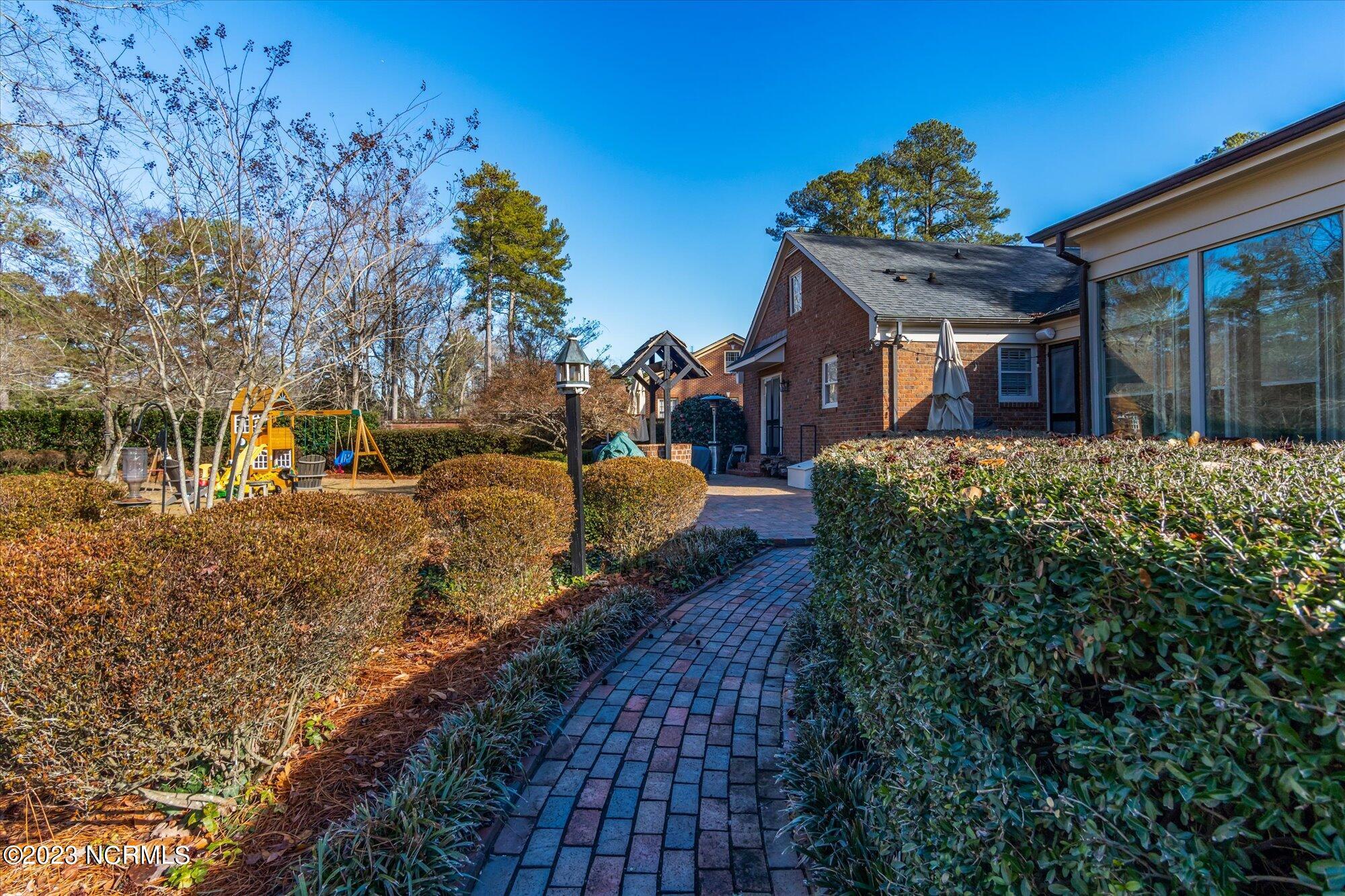 1300 Greenbriar Road Kinston, NC 28501 - Photo 52 of 68 52-1300 Greenbriar rd-52