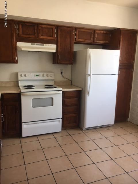 3548 South Mission Road, Unit D Tucson, AZ 85713 - Photo 4 of 14