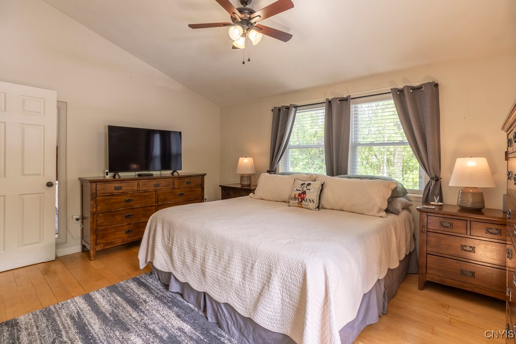 7226 Lakeshore Road Cicero, NY 13039 - Photo 27 of 43