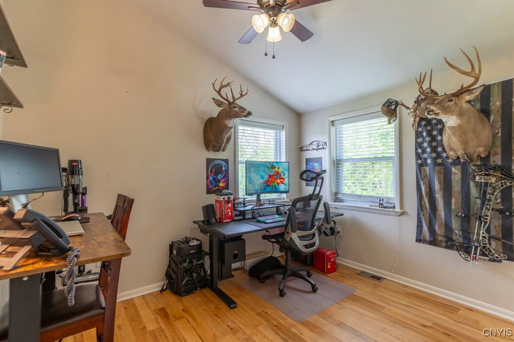 7226 Lakeshore Road Cicero, NY 13039 - Photo 33 of 43