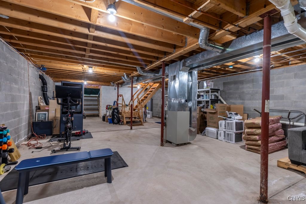 7226 Lakeshore Road Cicero, NY 13039 - Photo 35 of 43