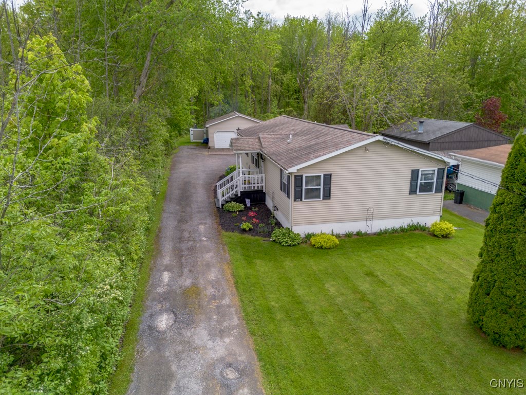 7226 Lakeshore Road Cicero, NY 13039 - Photo 36 of 43