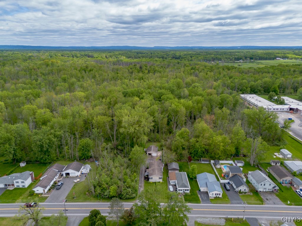 7226 Lakeshore Road Cicero, NY 13039 - Photo 42 of 43