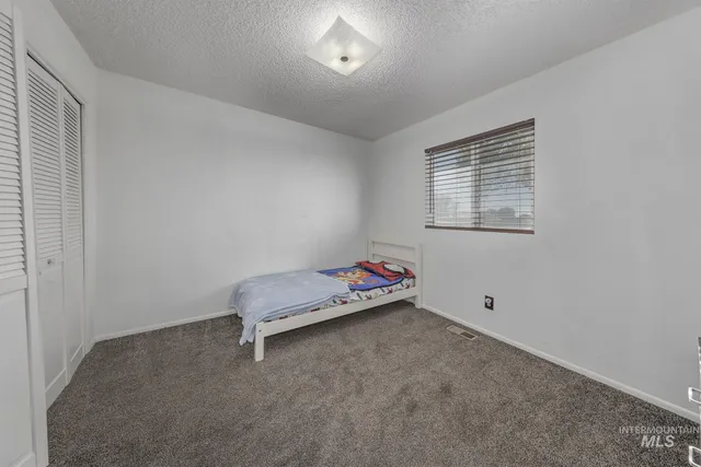 $330,000 | 710 North 5th Street, Nyssa, OR 97913