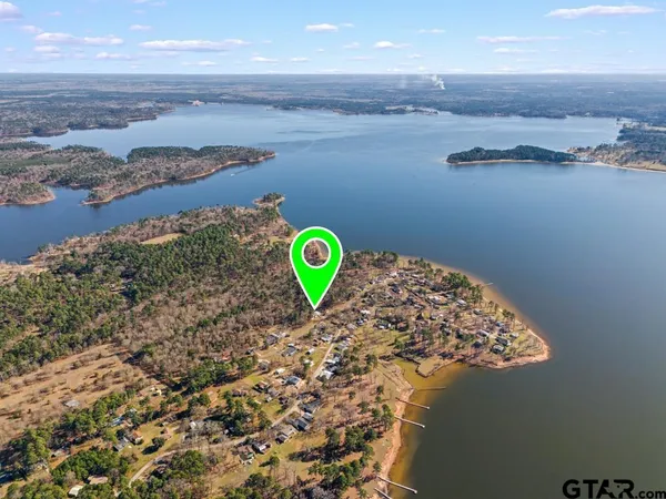 $250,000 | 661 Crestwood Drive, Avinger, TX 75630