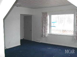 10253 Yensch Road Maybee, MI 48159 - Photo 3 of 17 928549-2.JPG