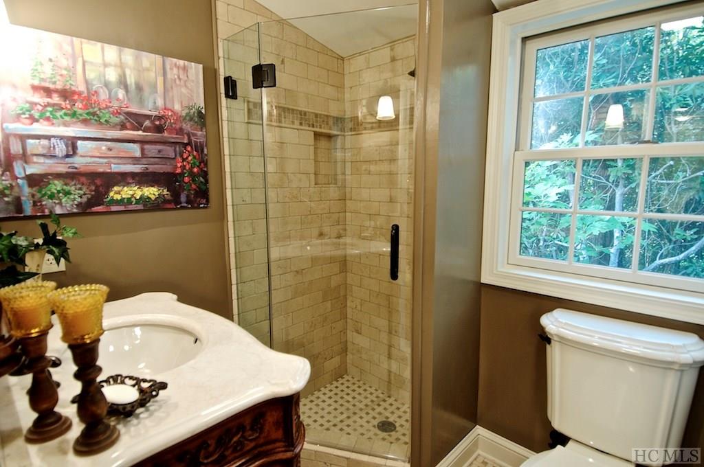 375 Upper Lake Road Highlands, NC 28741 - Photo 18 of 38 Gallery Image 18