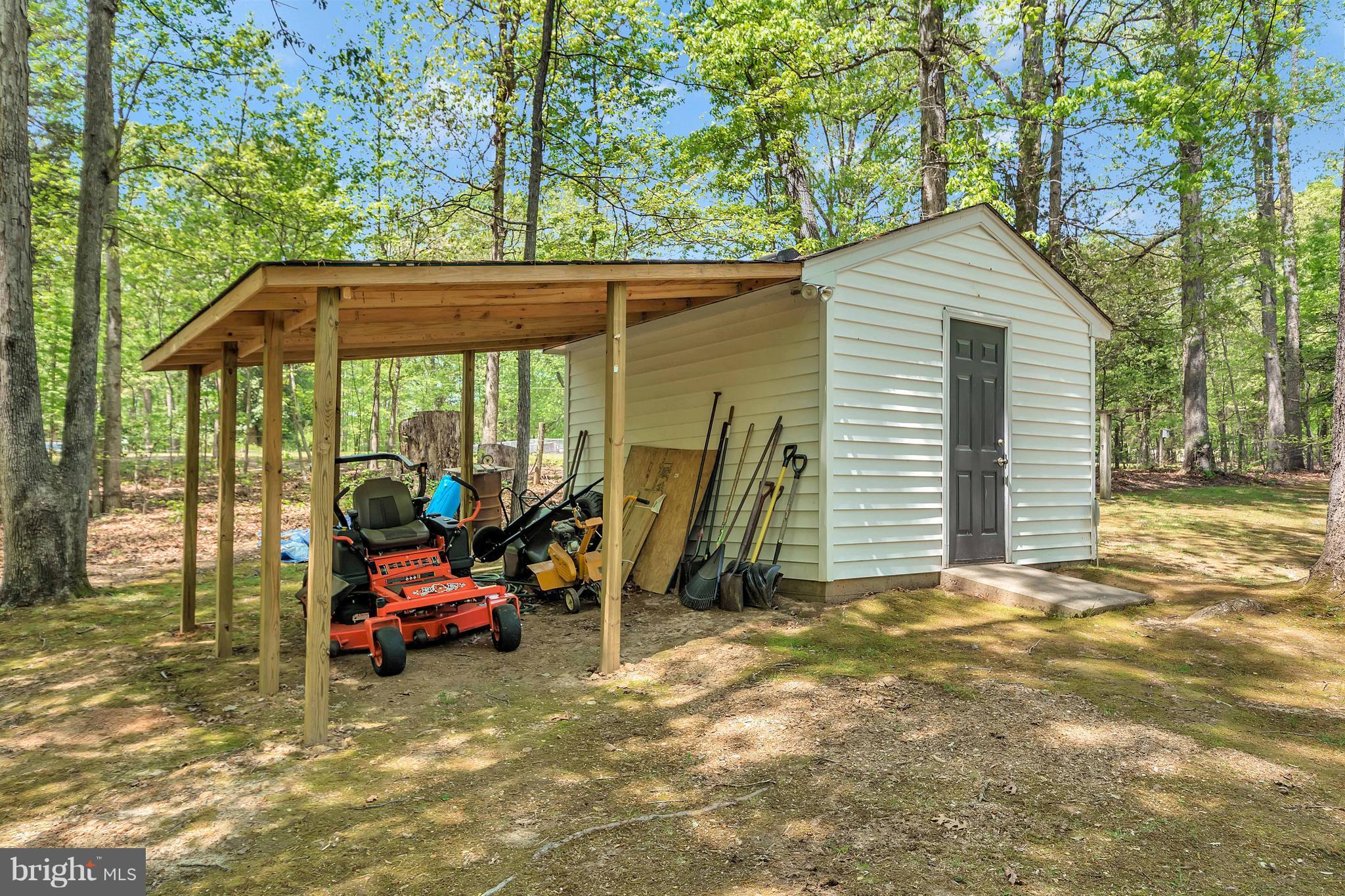 2486 New Bridge Road Mineral, VA 23117 - Photo 8 of 30 Plenty of room for the tools