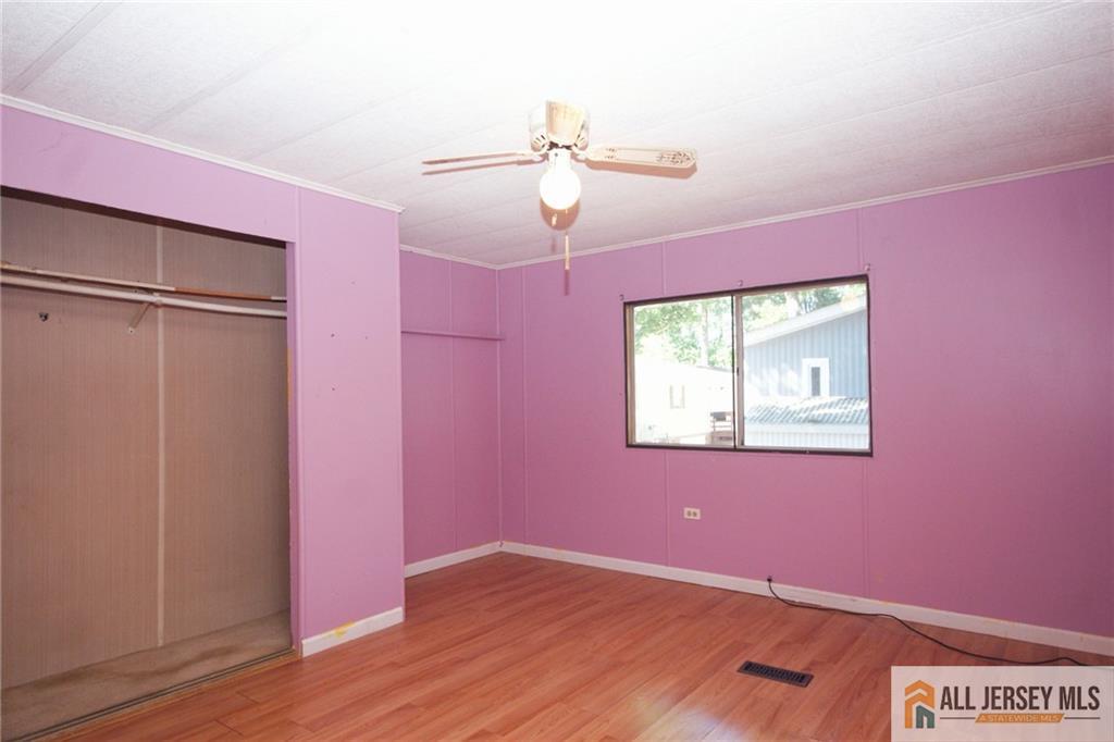 30 Dickens Road North Brunswick, NJ 08902 - Photo 11 of 12 Gallery Image 11