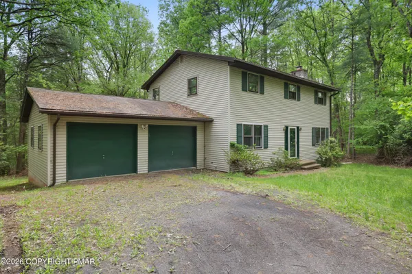 $319,900 | 1585 Starry Lane, Effort, PA 18330