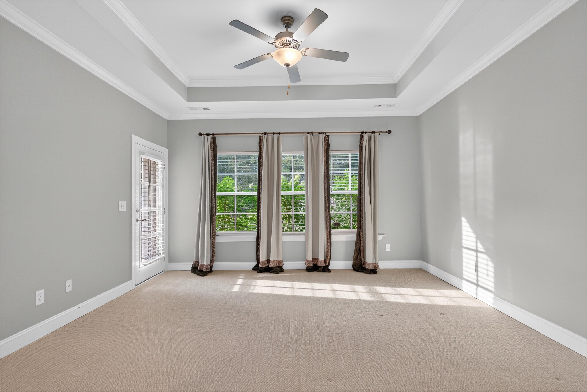 7401 Swindon Boulevard Fairview, TN 37062 - Photo 29 of 57 a view of an empty room with a window