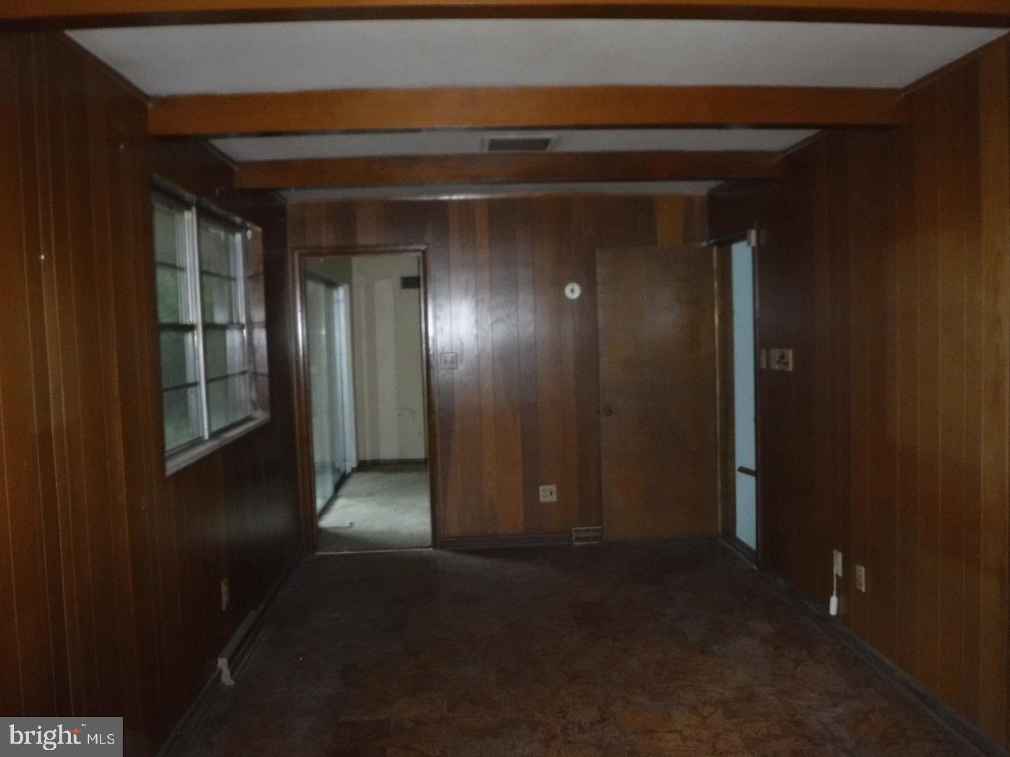1825 Alsace Road Reading, PA 19604 - Photo 3 of 13 Gallery Image 3