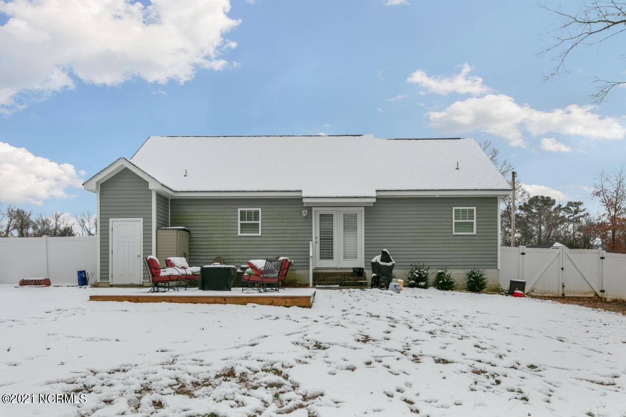 7818 Stone Castle Road Kenly, NC 27542 - Photo 29 of 35 Back of House