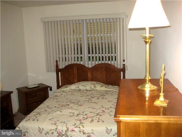 3276 Tara Road Philadelphia, PA 19154 - Photo 6 of 16 Bedroom - Main