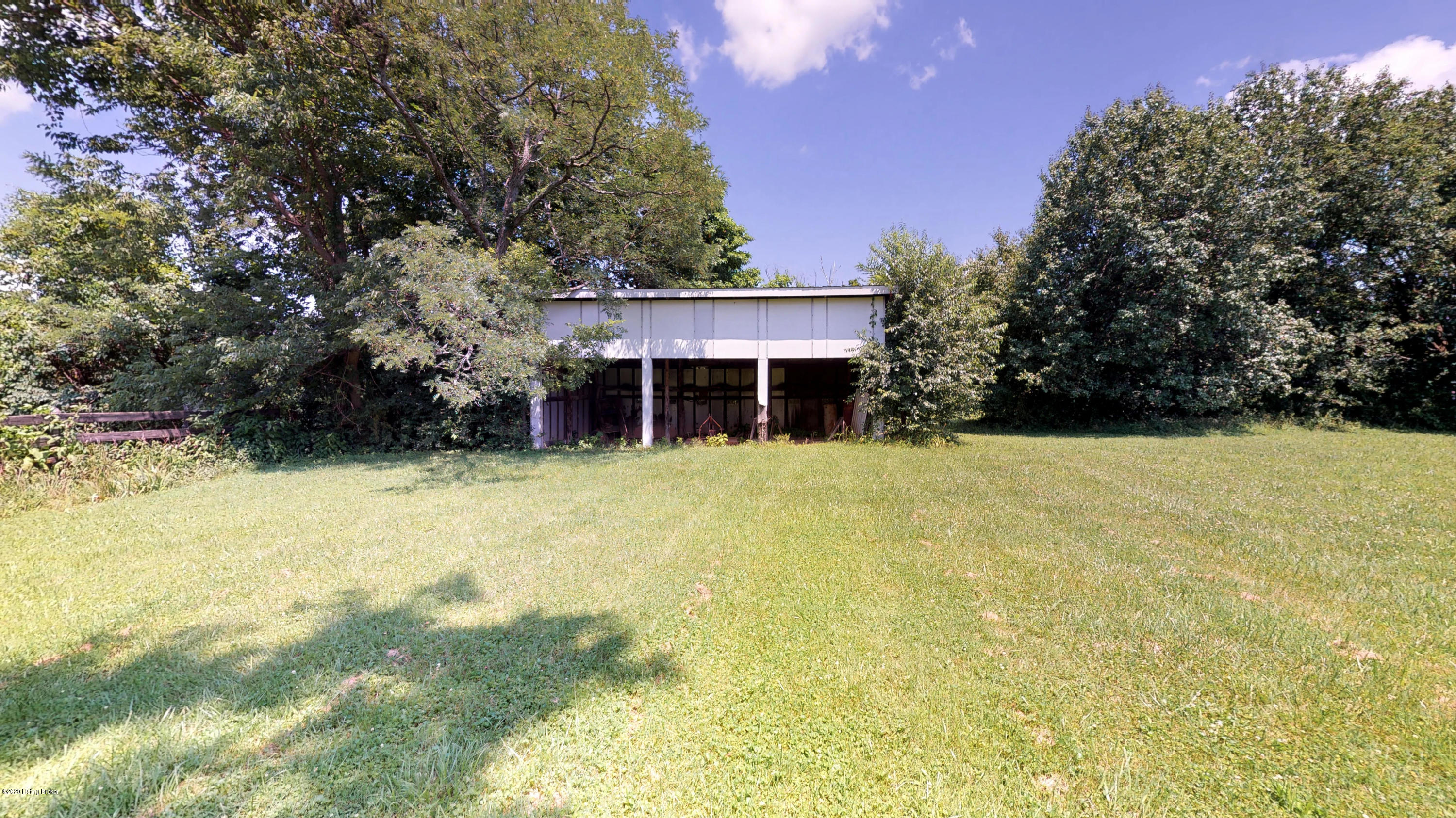 15801 Brush Run Road Louisville, KY 40299 - Photo 20 of 41 Shelter