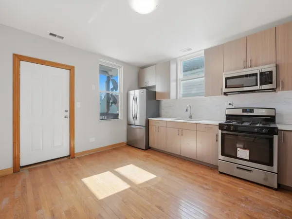$410,000 | 4505 South Justine Street, Chicago, IL 60609
