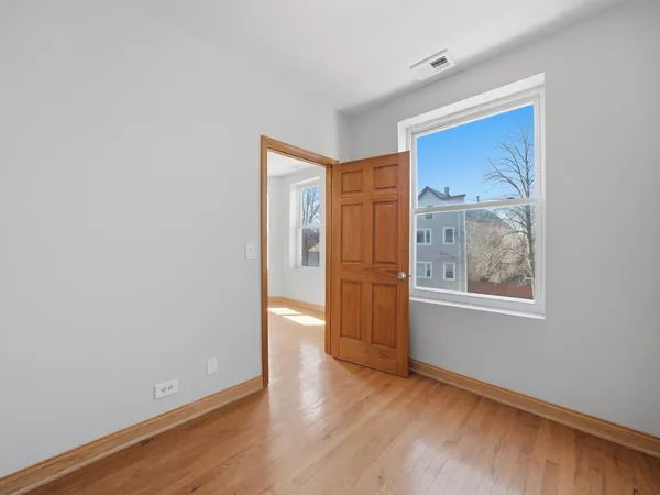 $410,000 | 4505 South Justine Street, Chicago, IL 60609