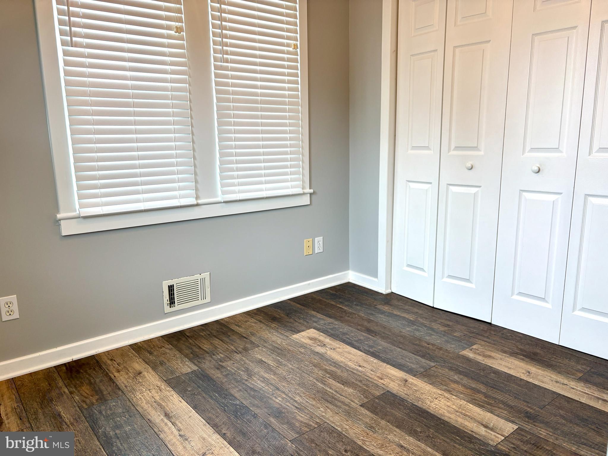 2513 Barrison Point Road Essex, MD 21221 - Photo 15 of 43
