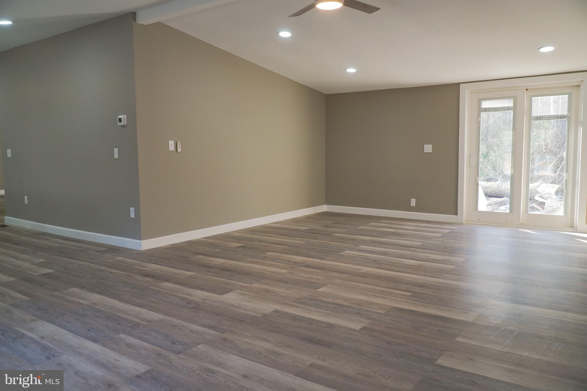 22573 Concord Pond Road Seaford, DE 19973 - Photo 2 of 27