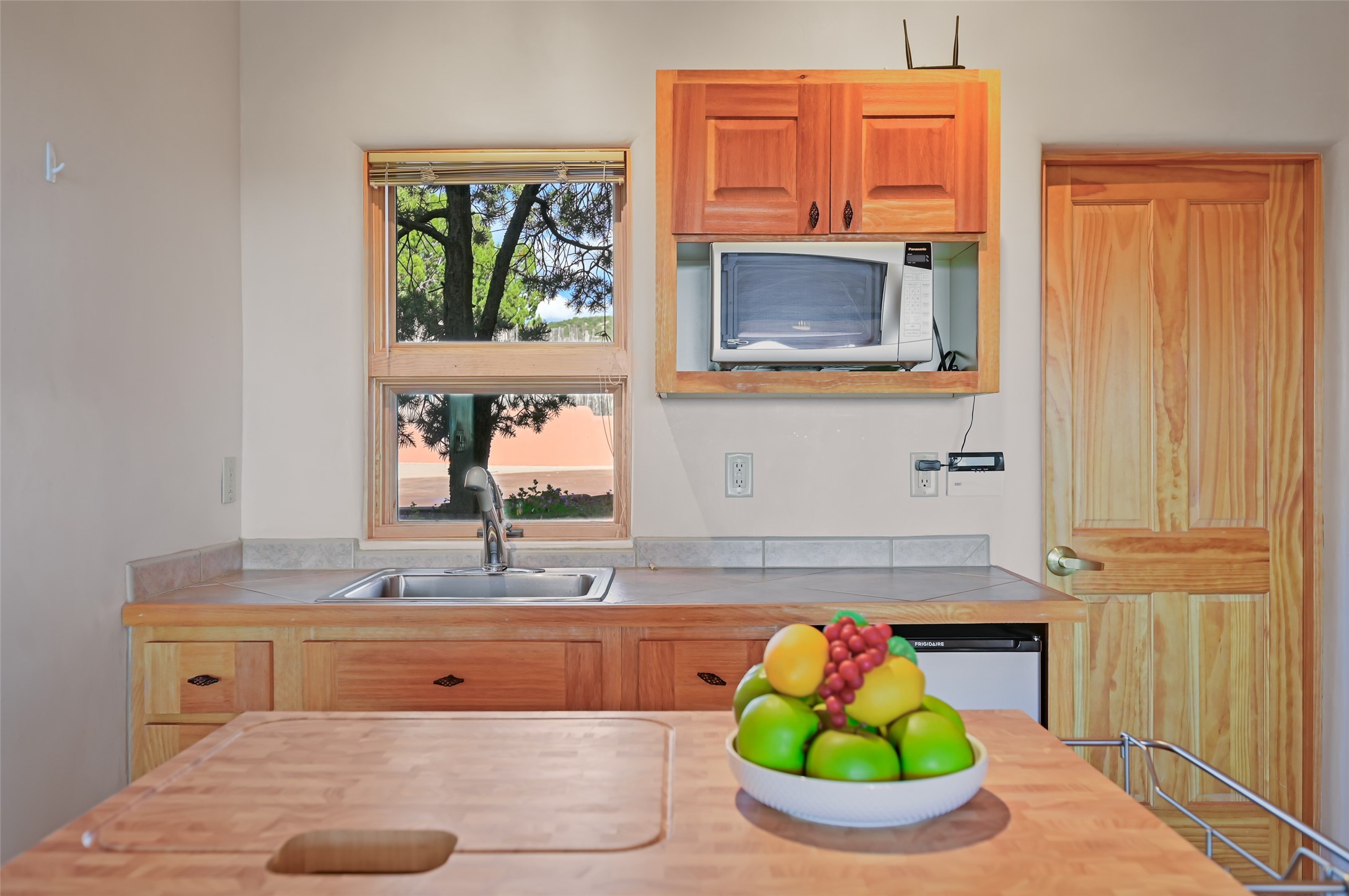 142 Barranca Road Santa Fe, NM 87501 - Photo 73 of 91 Gallery Image 73
