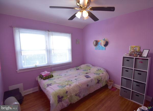 1852 Yakona Road Baltimore, MD 21234 - Photo 7 of 15 Bedroom