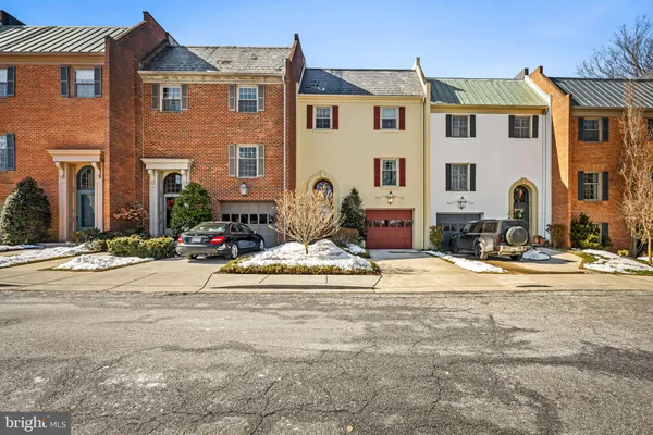 a view of a white house