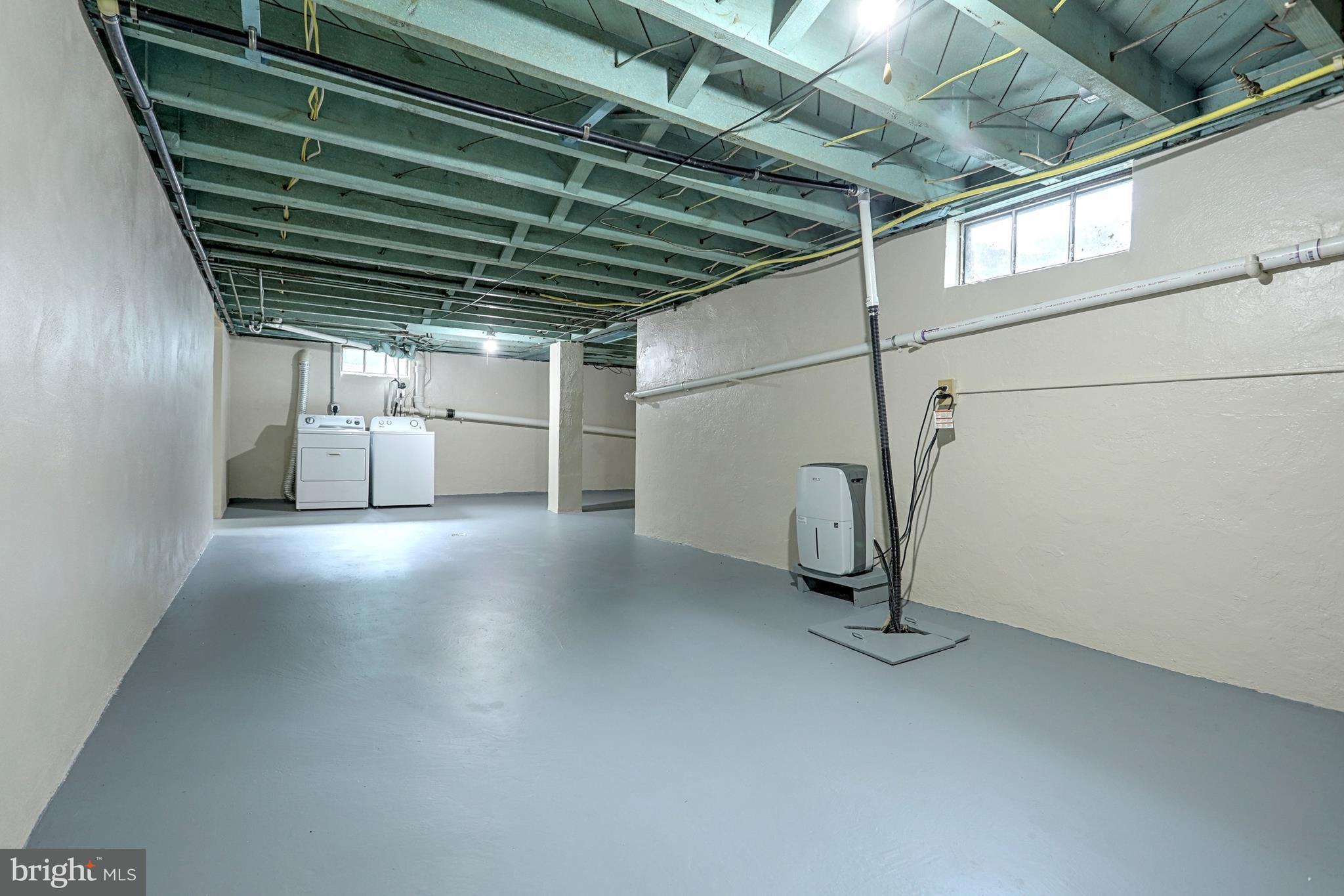 405 Edgehill Road York, PA 17403 - Photo 28 of 30 a view of storage and utility