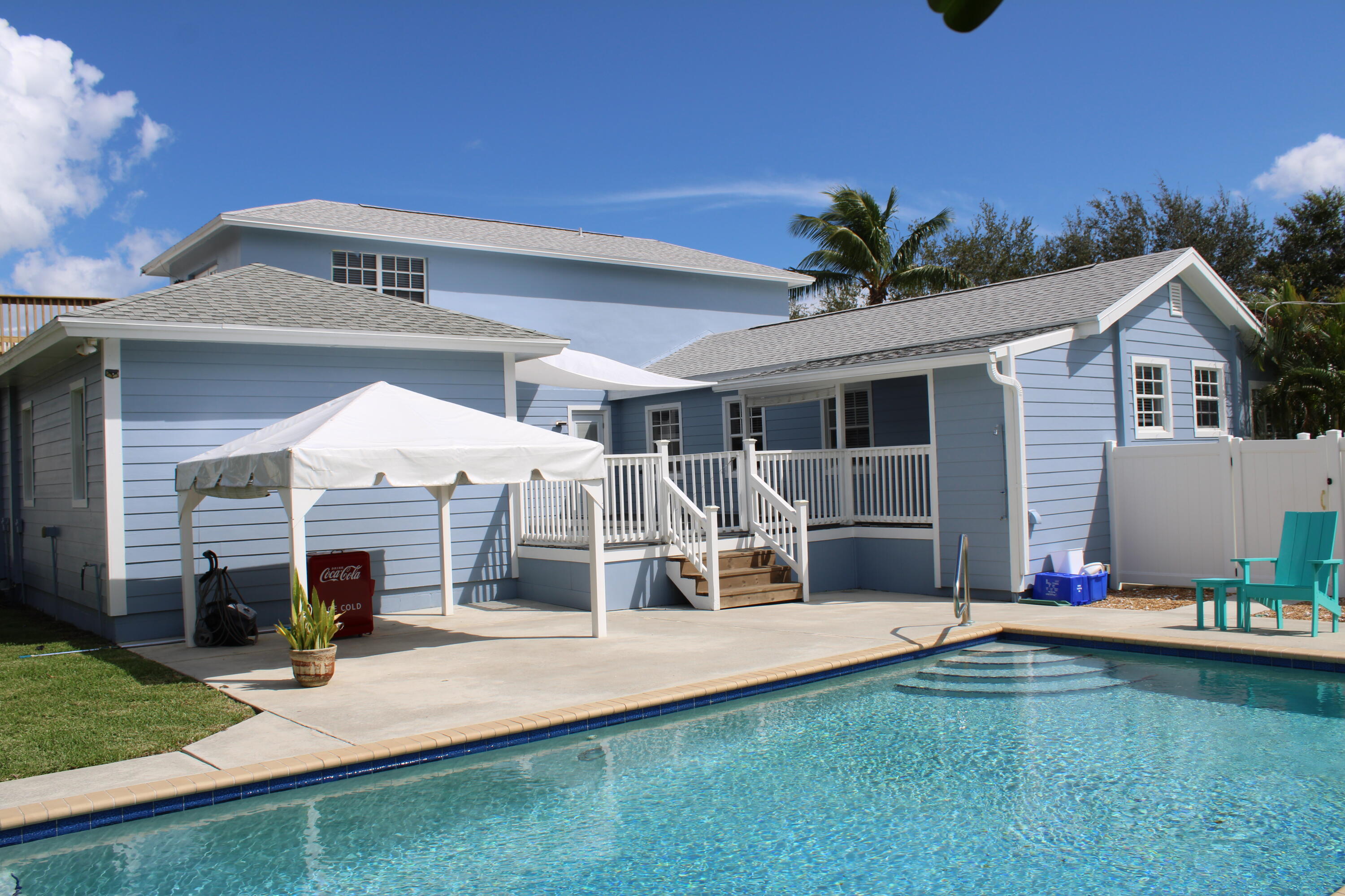 475 Seabrook Road Tequesta, FL 33469 - Photo 3 of 18 House from pool