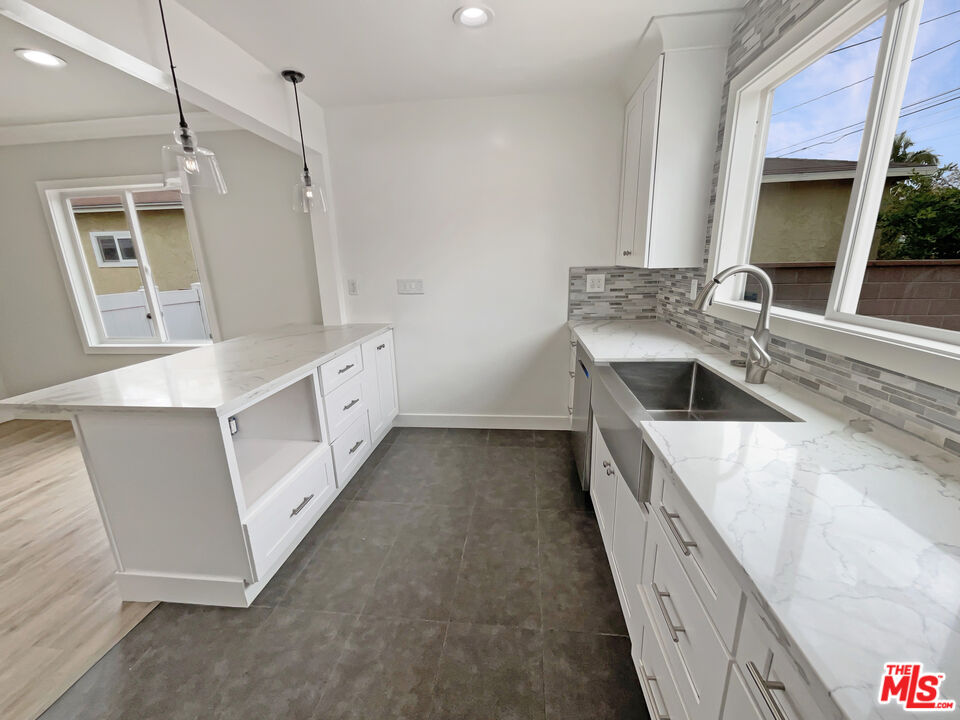 7165 East Wardlow Road Long Beach, CA 90808 - Photo 15 of 26 Gallery Image 15