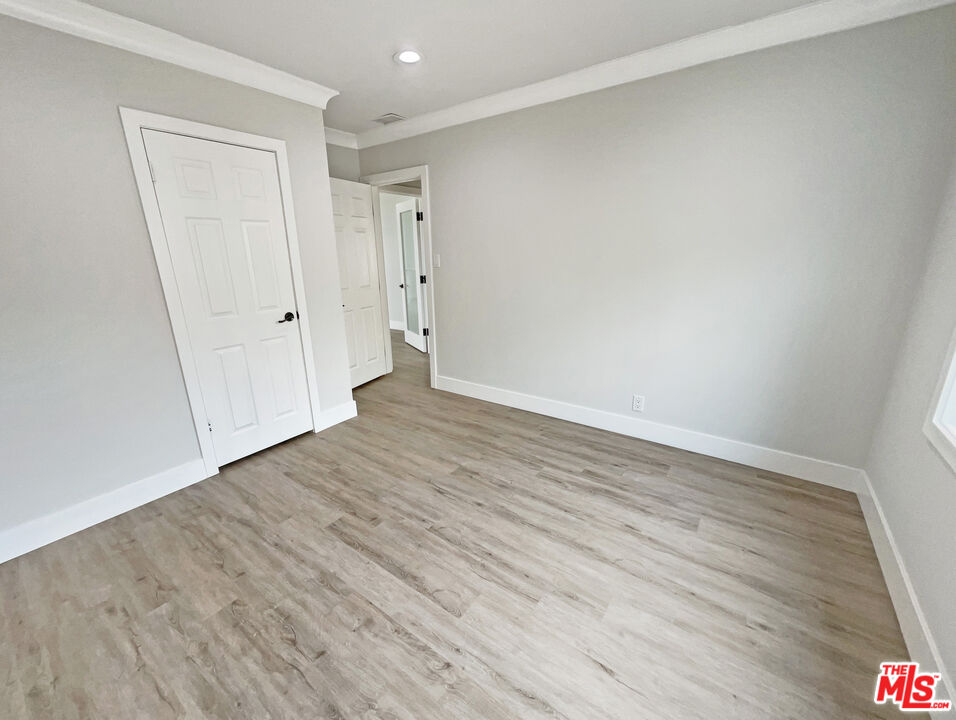 7165 East Wardlow Road Long Beach, CA 90808 - Photo 16 of 26 Gallery Image 16