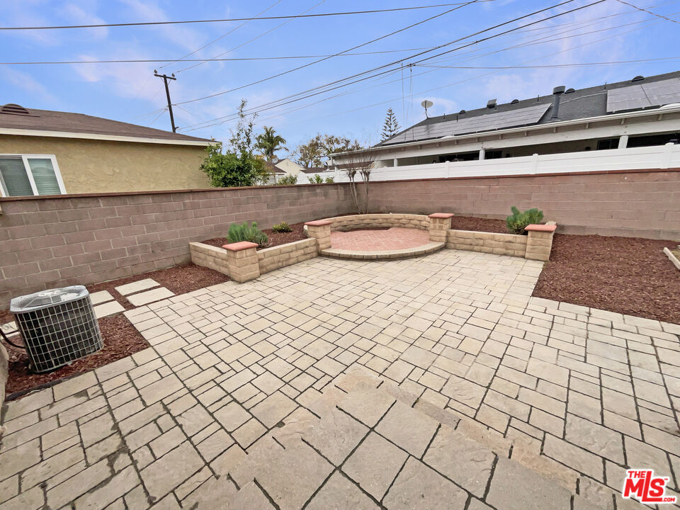 7165 East Wardlow Road Long Beach, CA 90808 - Photo 24 of 26 Gallery Image 24