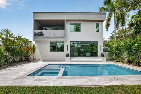$2,499,000 | 604 Southwest 7th Street, Fort Lauderdale, FL 33315